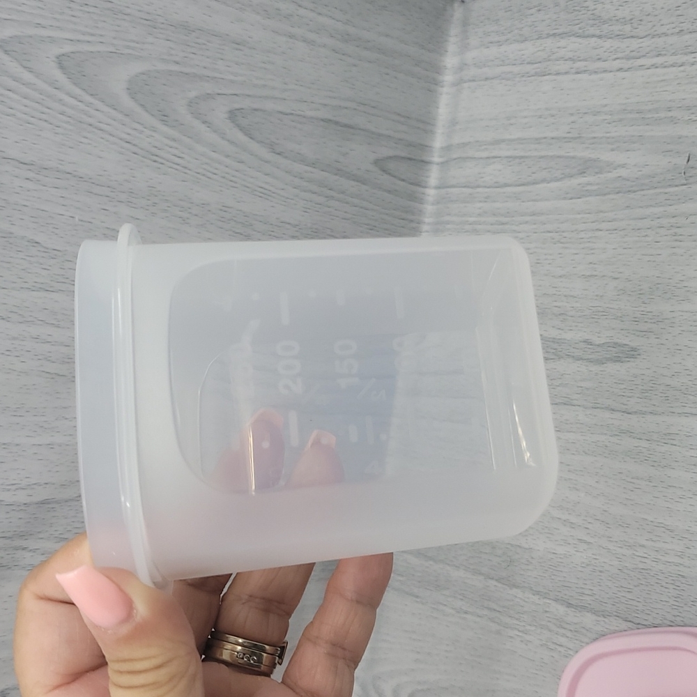 Tupperware Slim Line Mini Pitcher New - Picture 3 of 7